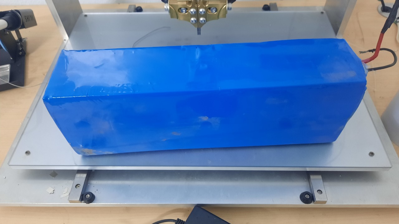 Đóng pin Lithium hoàn thiện cho Quý khách tại Minh Anh - Thái Bình