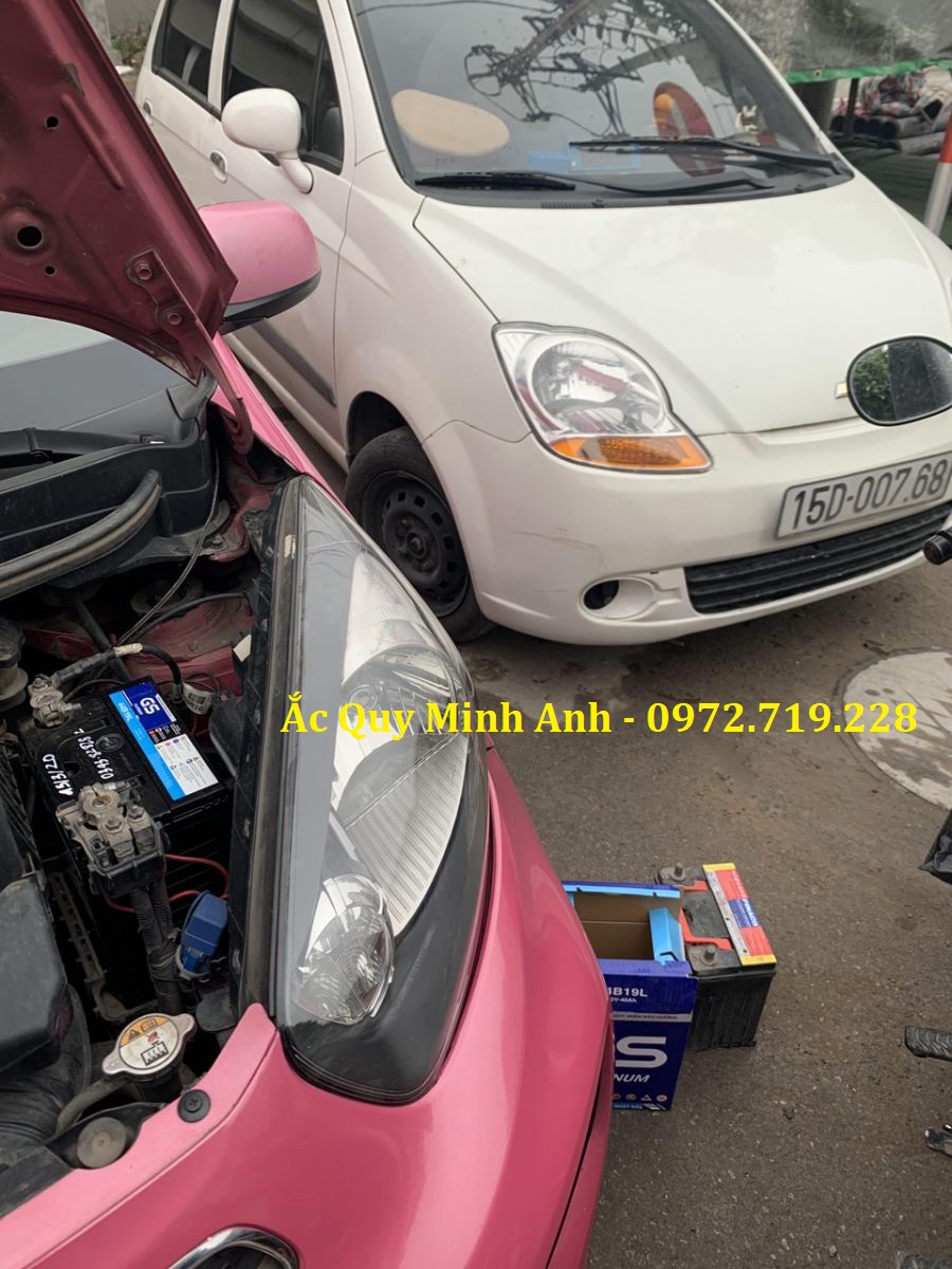 Cứu hộ ắc quy sử dụng ắc quy GS MF 44B19L chính hãng Cứu hộ ắc quy sử dụng ắc quy GS MF 44B19L chính hãng