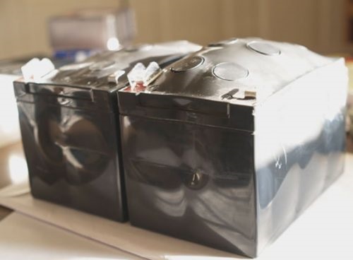 Dấu hiệu ắc quy phồng cần thay thế - Lựa chọn ắc quy phù hợp Hưng Nhân Thái Bình