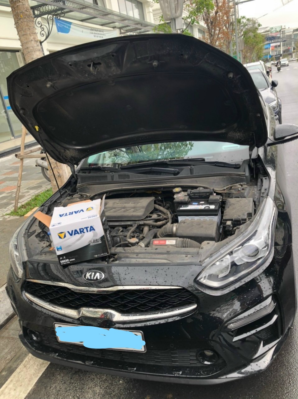 Cứu hộ ắc quy cho xe Kia Cứu hộ ắc quy cho xe Kia