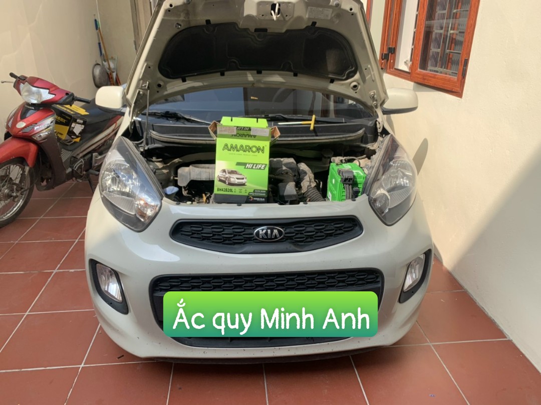 Minh Anh - thay ắc quy AMARON chính hãng cho xe Kia Minh Anh - thay ắc quy AMARON chính hãng cho xe Kia