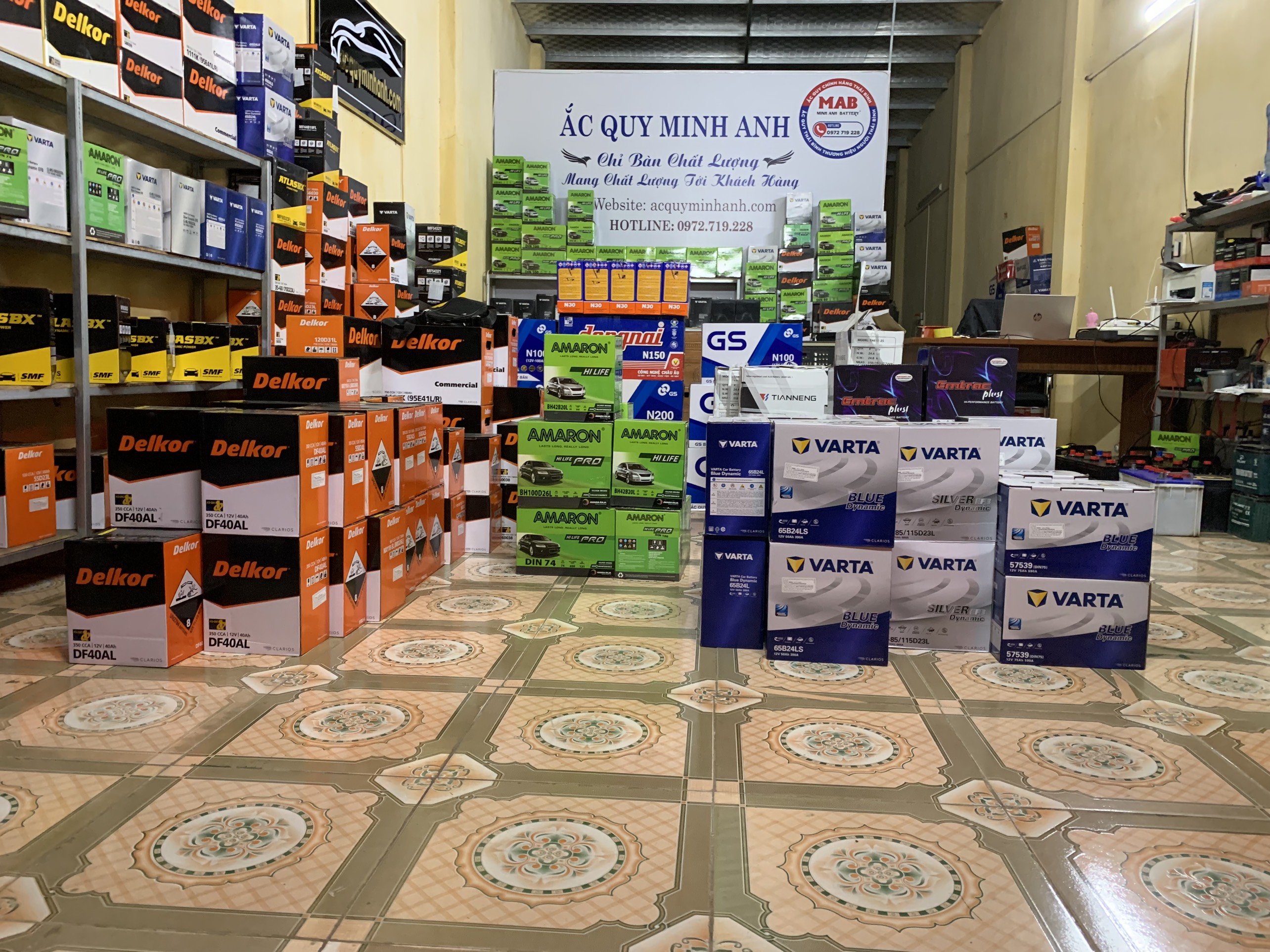 Cứu hộ ắc quy Triều Dương Hưng Hà 24/7 - Đại lý ắc quy chính hãng giá tốt nhất