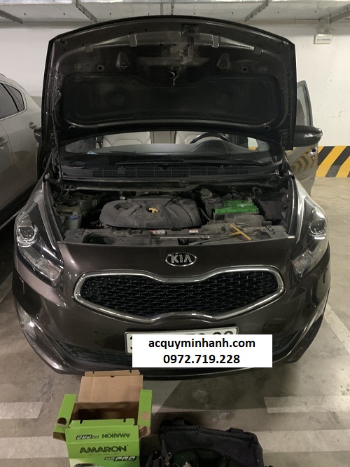 Minh Anh - Thay ắc quy chính hãng cho xe KIA Rondo tận nơi tại Thái Bình Minh Anh - Thay ắc quy chính hãng cho xe KIA Rondo tận nơi tại Thái Bình