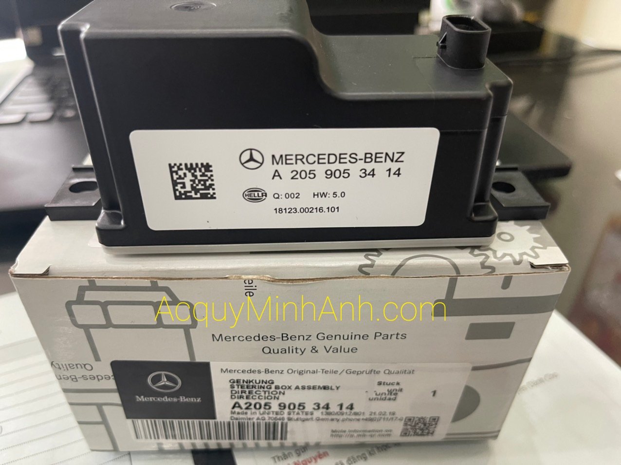 Ắc quy phụ (bình điện phụ) xe Mercedes Benz chính hãng Ắc quy phụ (bình điện phụ) xe Mercedes Benz chính hãng